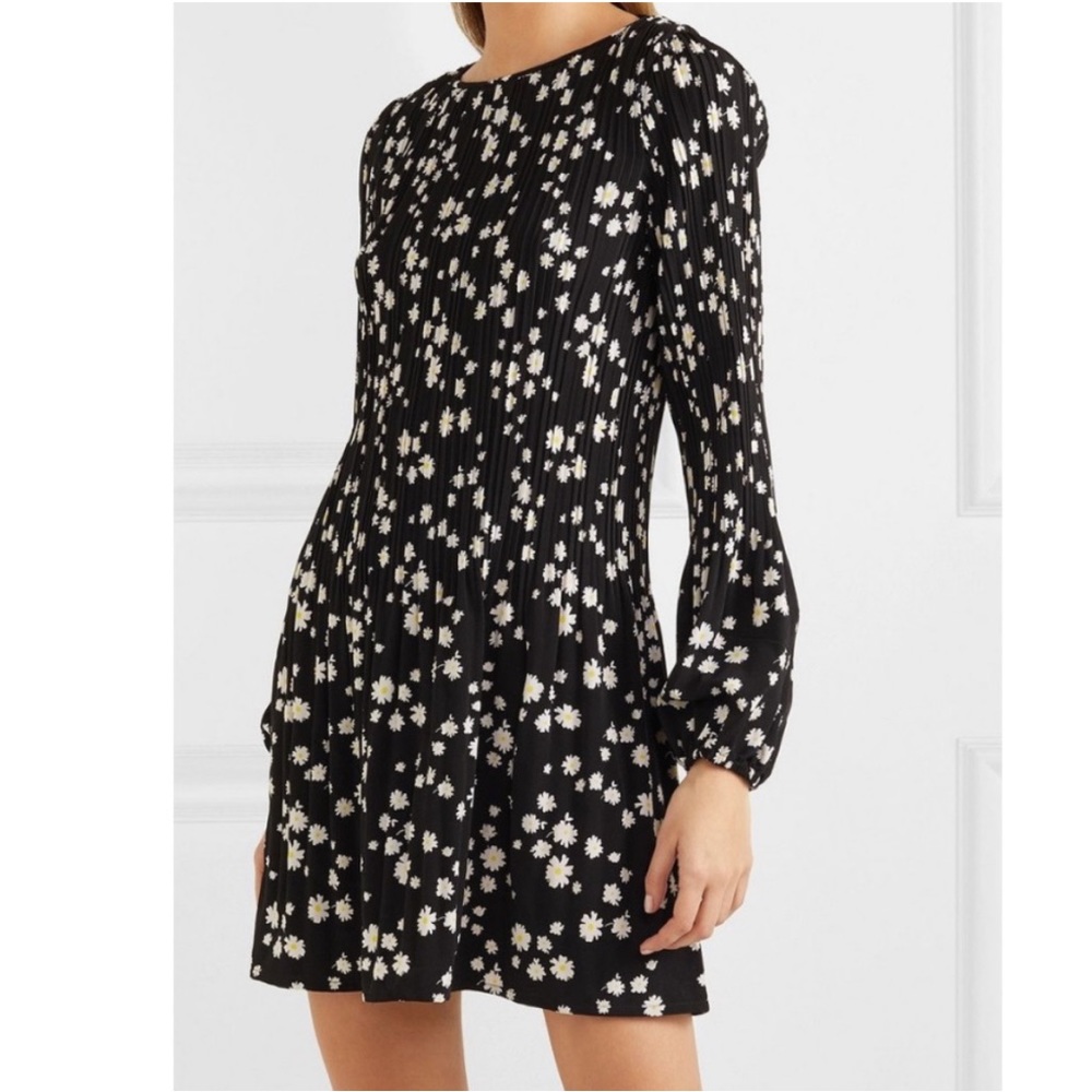 SOLD - Maje Daisy Floral Print Pleated Long Sleeve Crepe Mini
Dress - Picture 1 of 14